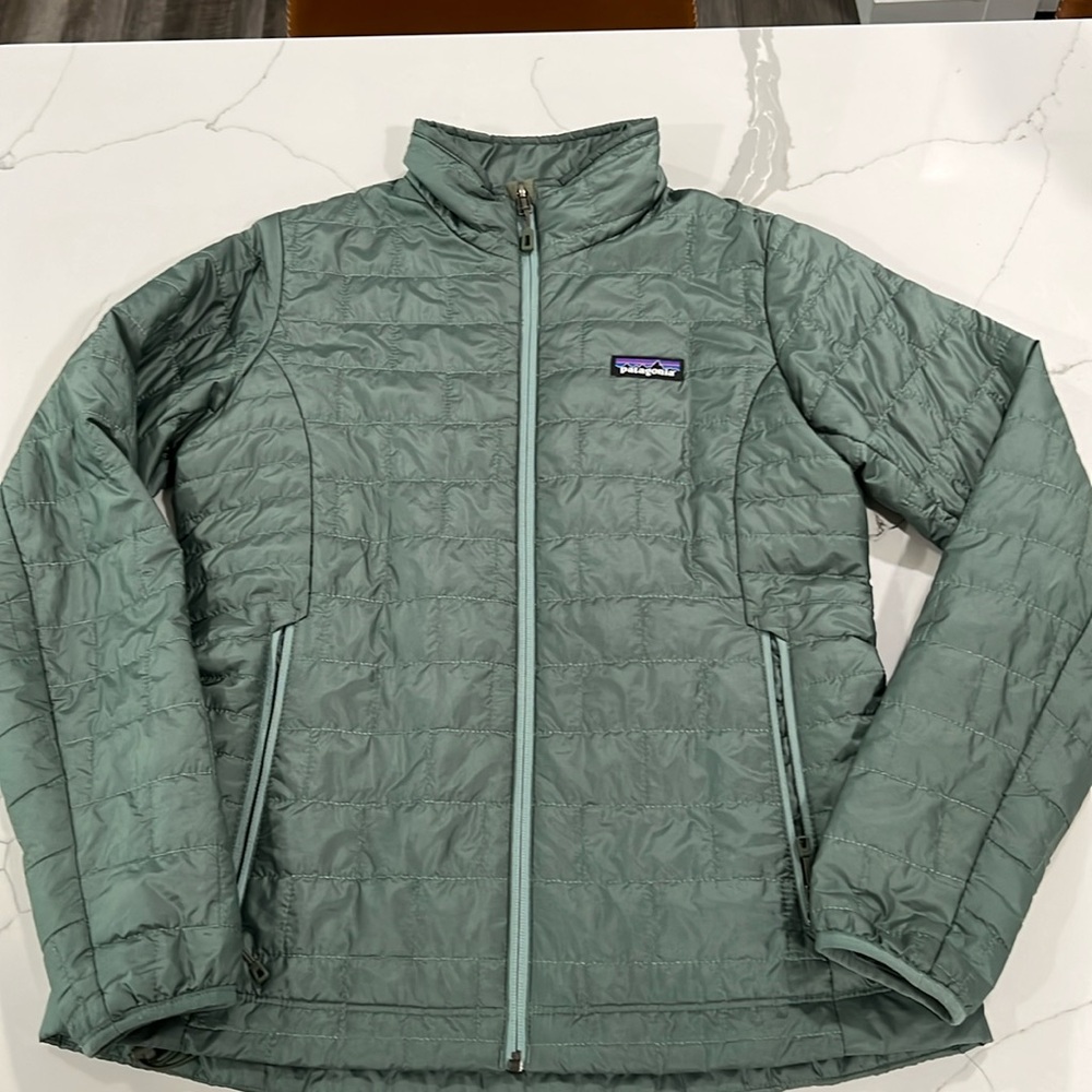 Patagonia Nano puff jacket EUC S green